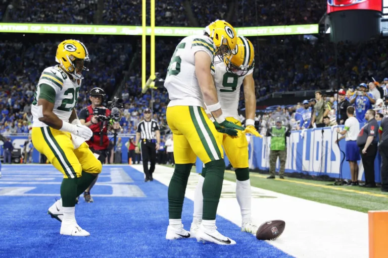 Unbelievable Outcome: Packers Stun Lion’s Den with Overwhelming 23-6 Lead at Halftime!