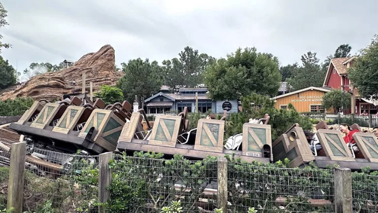 Unbelievable! Prepare to be Blown Away by Insane Big Grizzly Mountain Runaway Mine Cars Adventure!