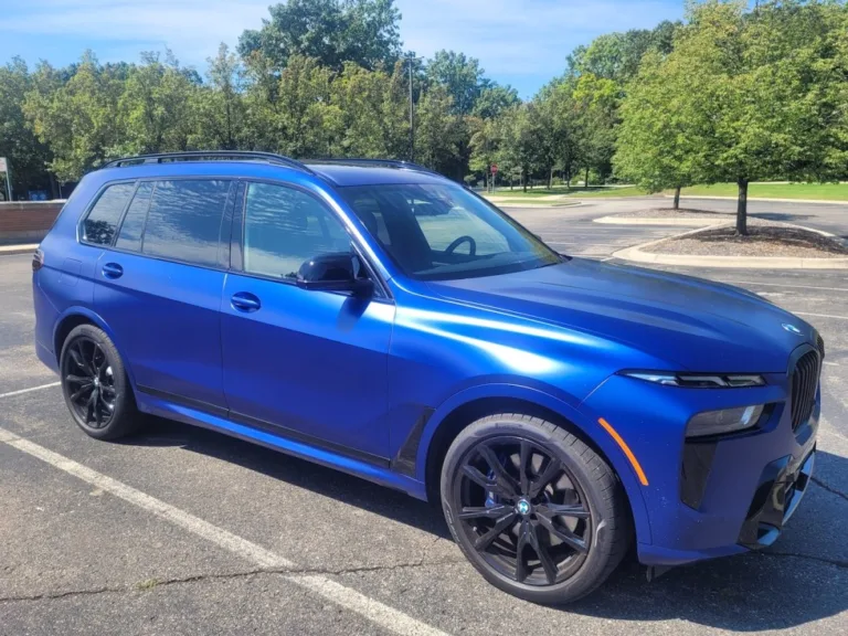 You won’t believe how luxurious and monstrous the upcoming 2023 BMW X7 M60i three-row SUV is! Uncover its mind-blowing opulence – The Oakland Press
