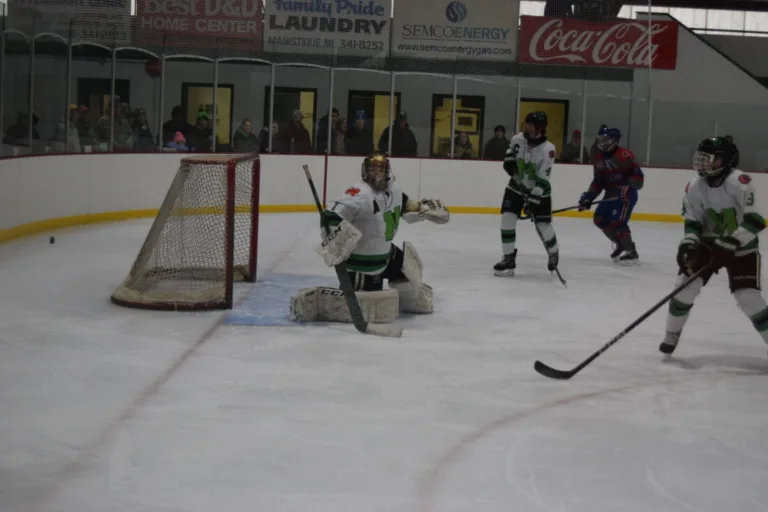 Unbelievable! Manistique Hockey Stuns Big Rapids in Thrilling Upset – You Won’t Believe the Final Score!