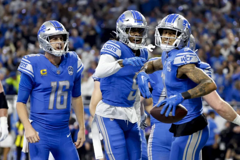 Unbelievable Showdown: Tampa Bay Buccaneers vs. Detroit Lions – Jaw-Dropping Scores, Mind-Blowing Highlights, Electrifying News, and Shocking Inactives! Be the First to Witness Every Thrilling Live Update!